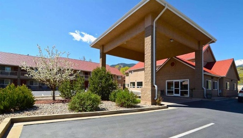 Magnuson Hotel Manitou Springs image 32